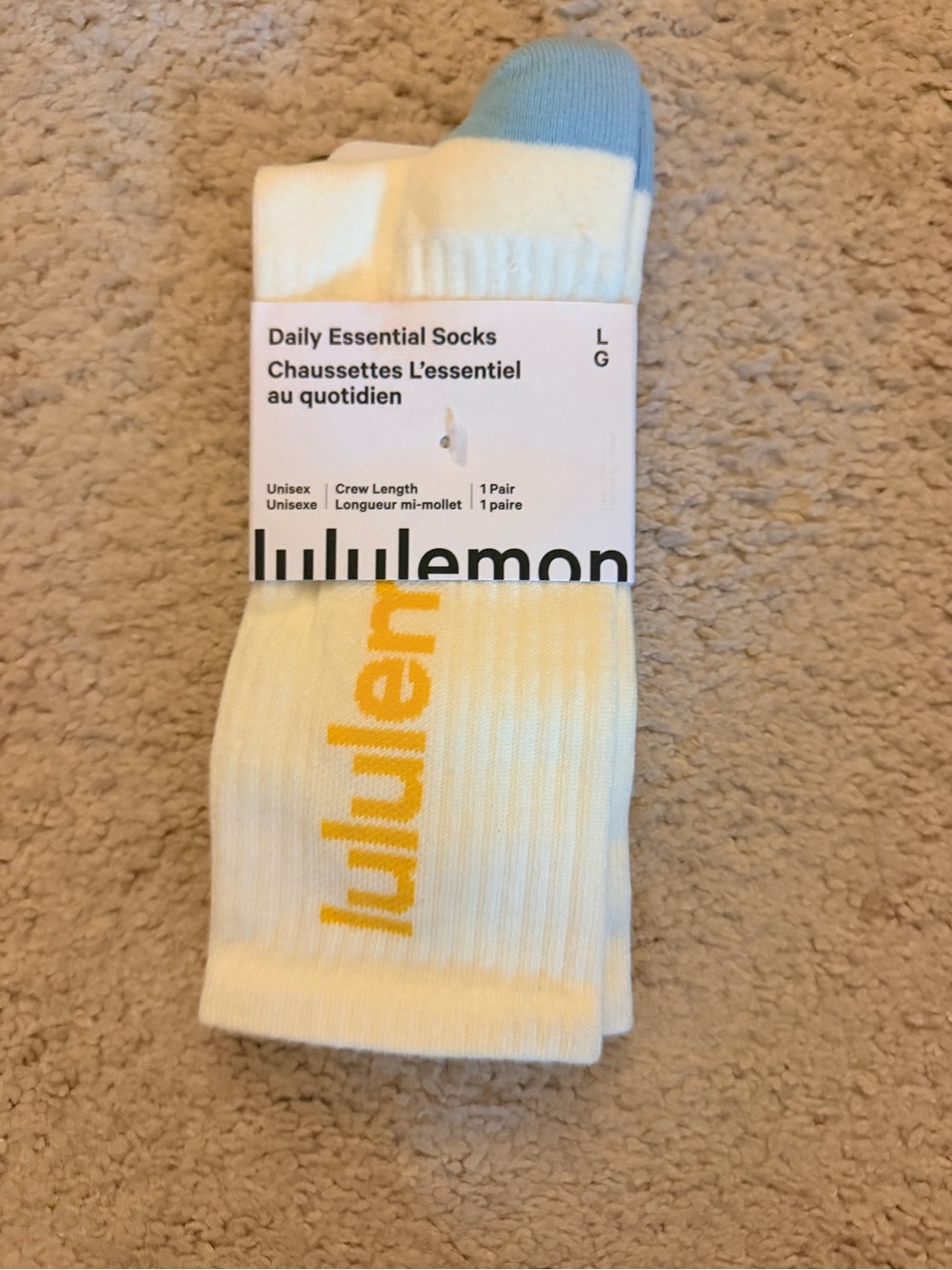 lululemon athletica Daily Essential Crew Socks - Pale Yellow with Light Blue Toe
